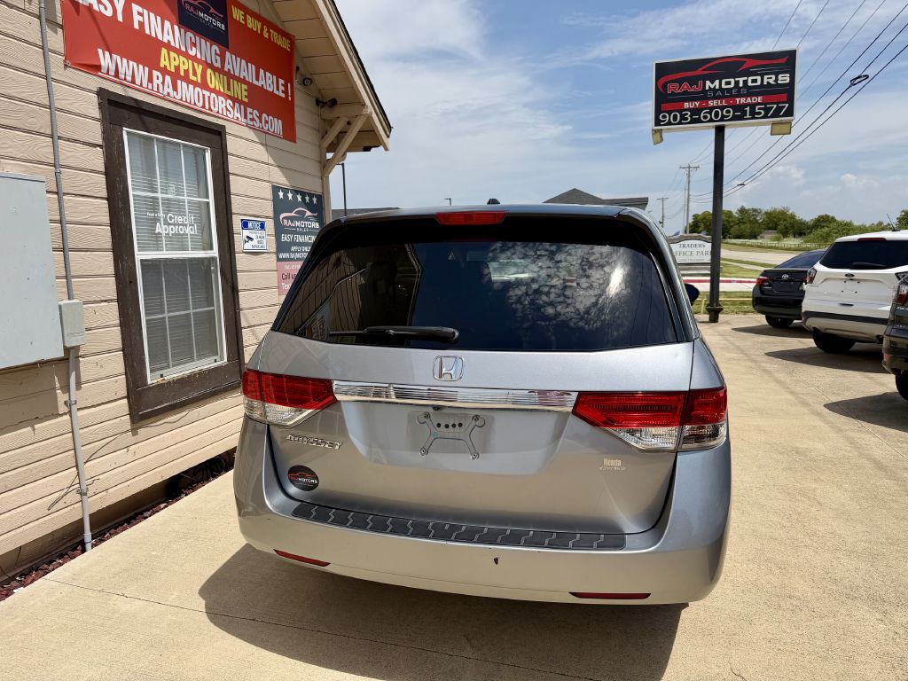 2016 Honda Odyssey Image 13