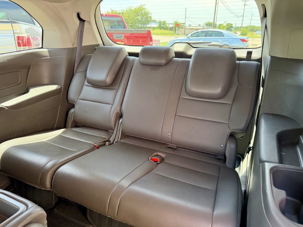 2016 Honda Odyssey Image 27