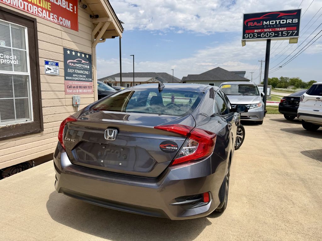 2017 Honda Civic Image 12