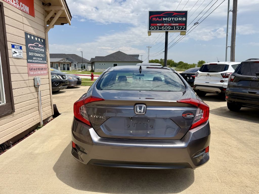2017 Honda Civic Image 14