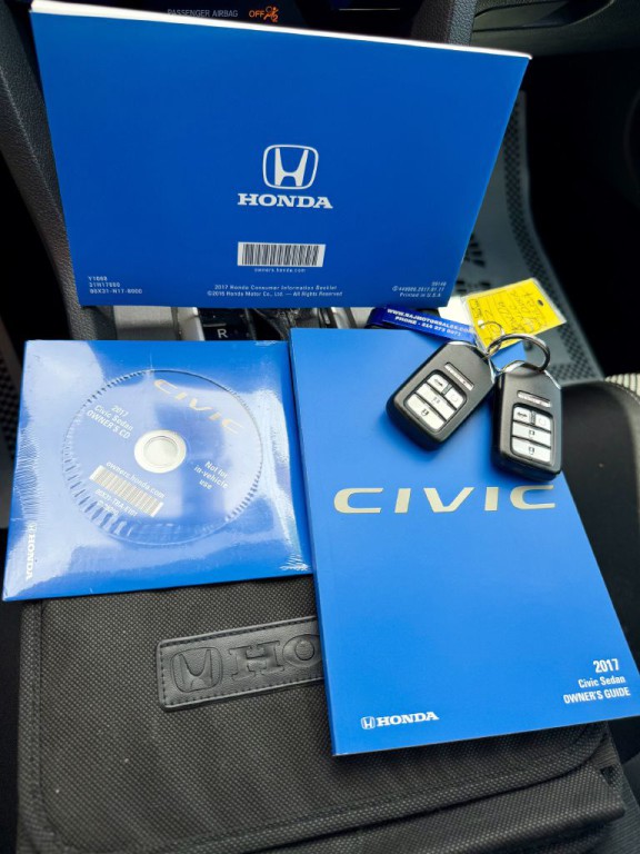 2017 Honda Civic Image 18