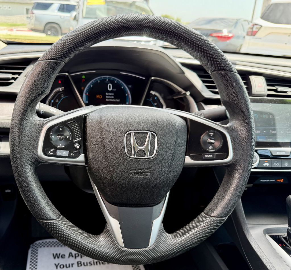 2017 Honda Civic Image 19