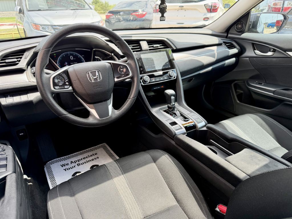 2017 Honda Civic Image 27