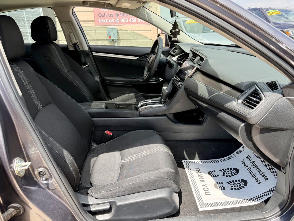 2017 Honda Civic Image 28