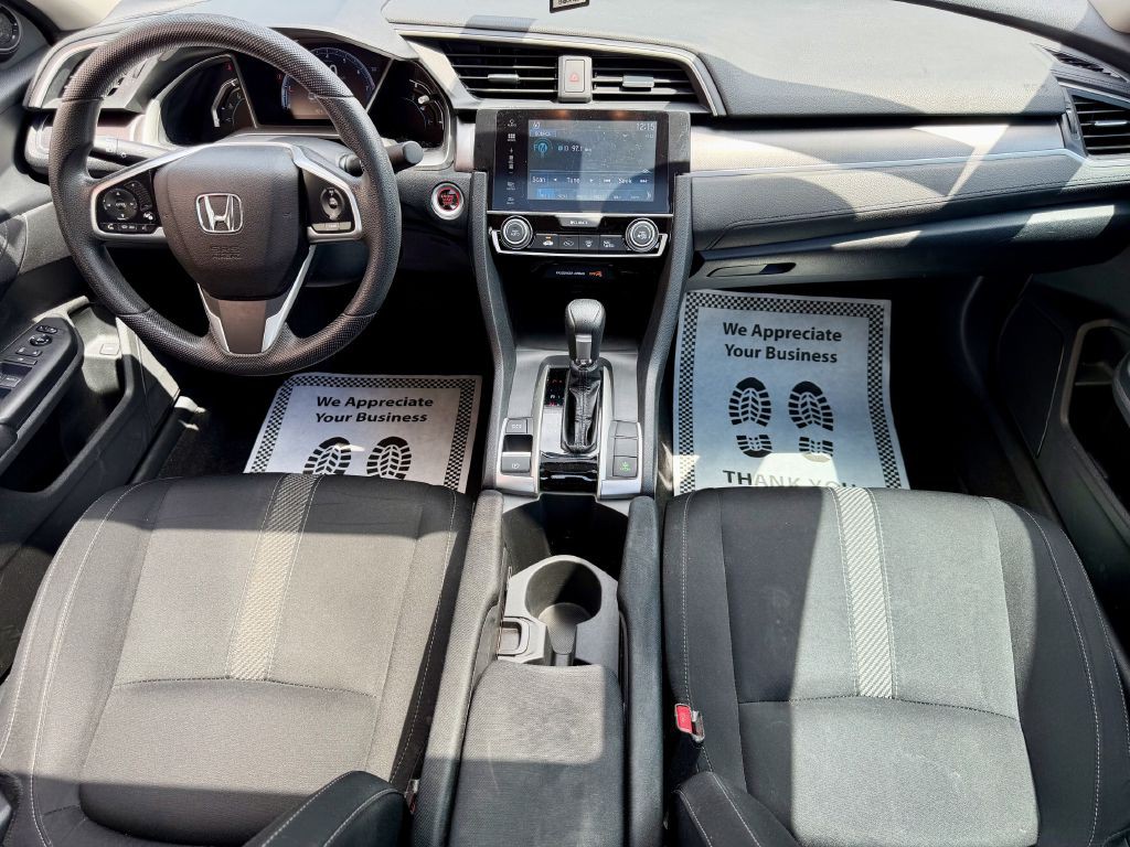 2017 Honda Civic Image 31