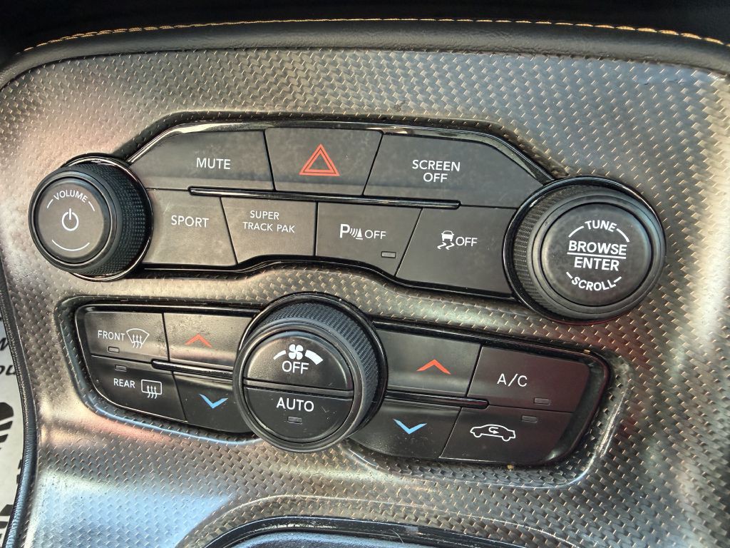 2020 Dodge Challenger Image 38