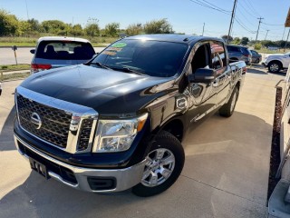 Image for 2017 Nissan Titan SV ID: 7737535