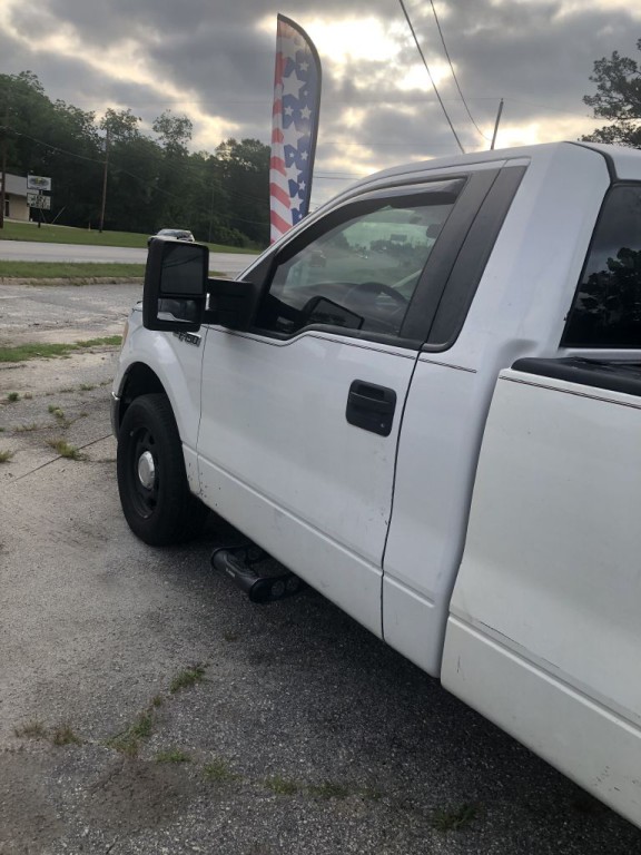 2011 Ford F-150 Image 1