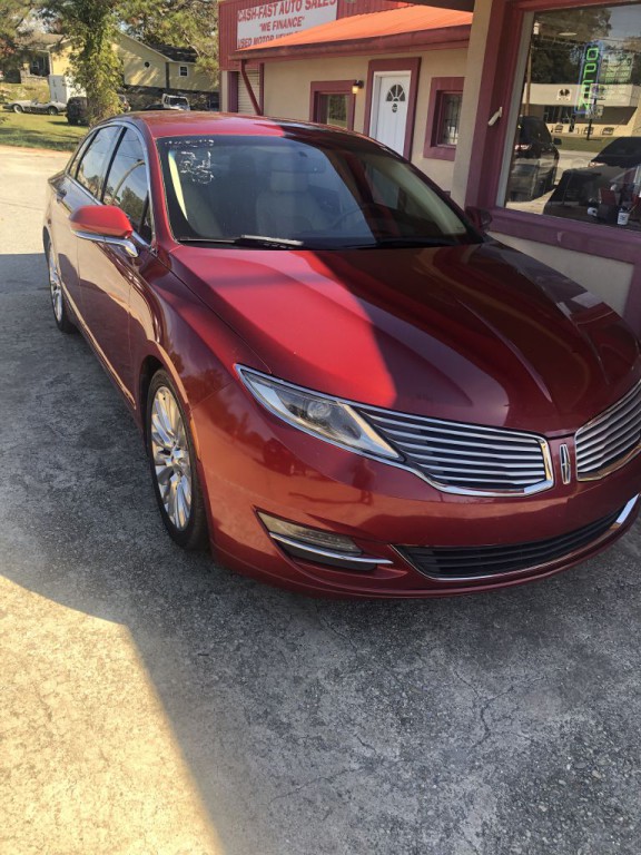 2013 Lincoln MKZ Image 1