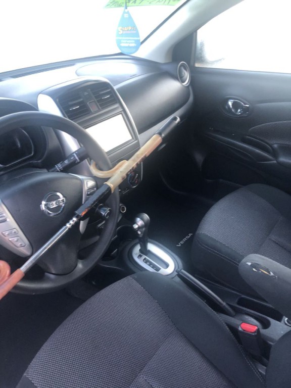 2019 Nissan Versa Image 4