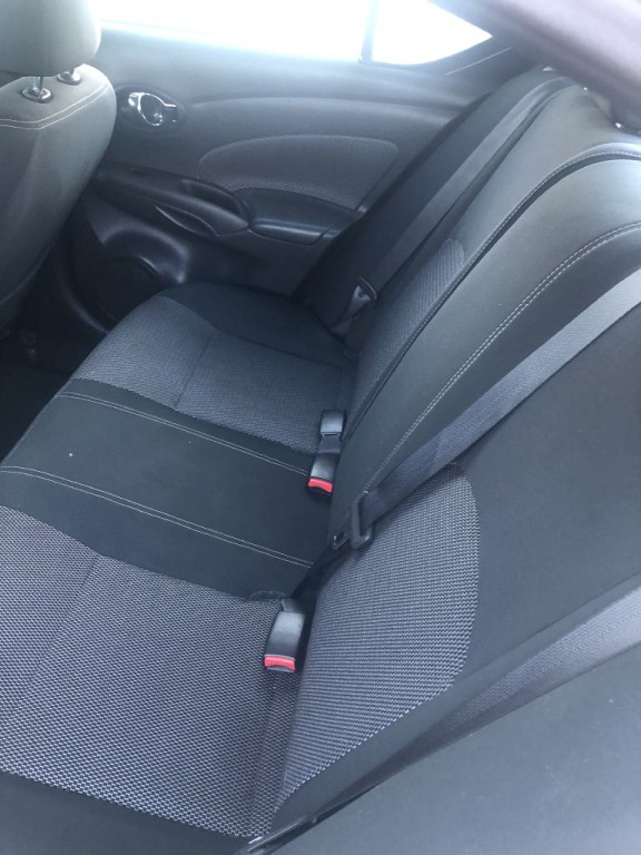 2019 Nissan Versa Image 5