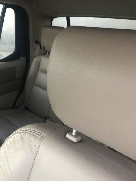 2007 Ford Explorer Image 3