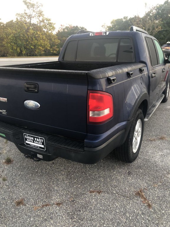 2007 Ford Explorer Image 4