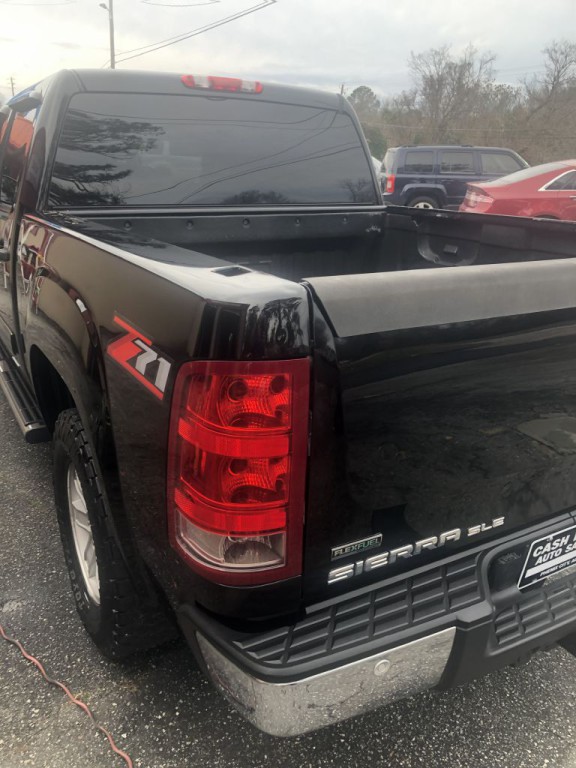 2012 GMC Sierra Image 2