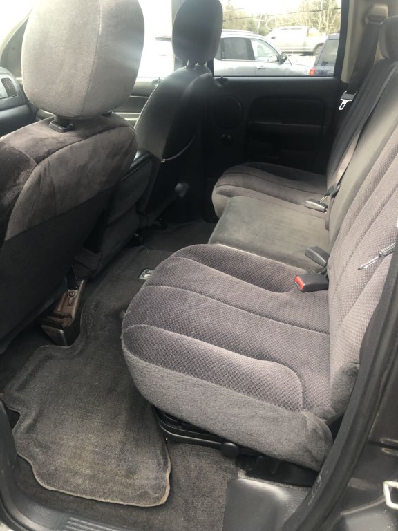 2004 Dodge Ram 1500 Image 4