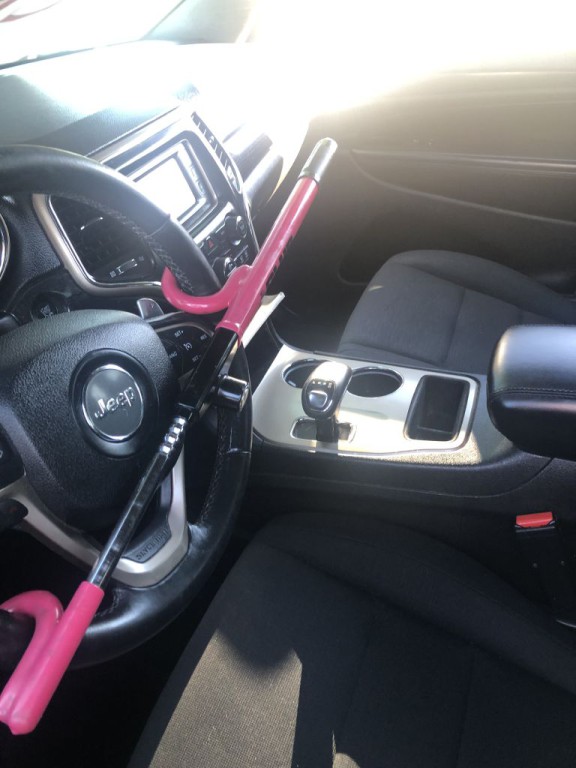 2010 Nissan Sentra Image 3