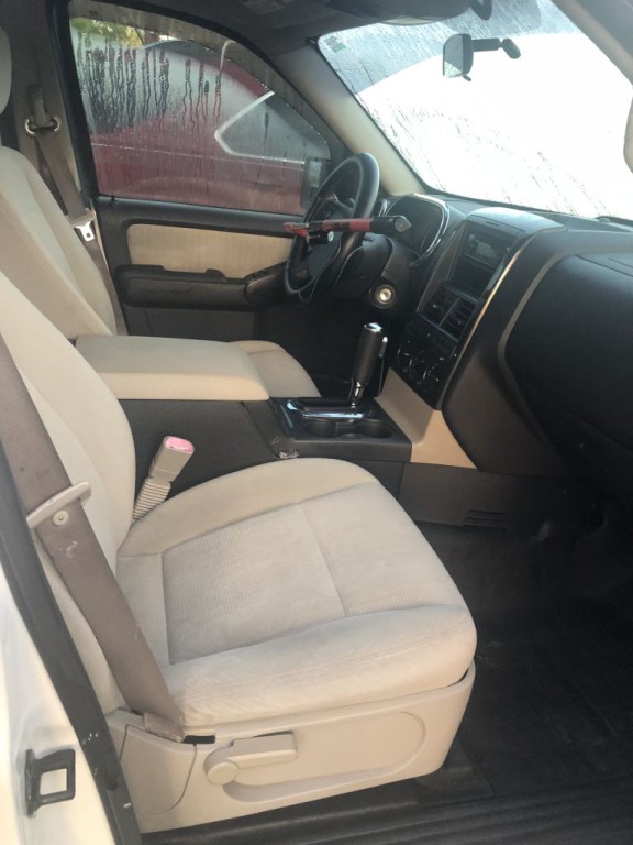 2008 Ford Explorer Image 3