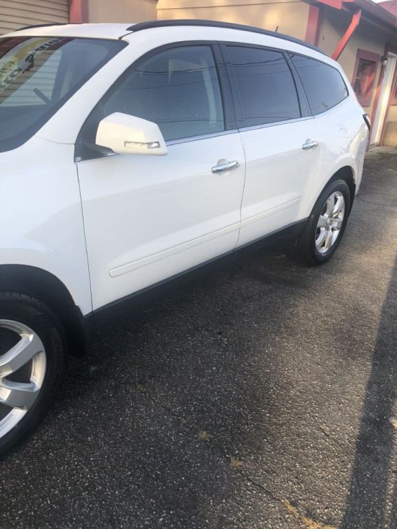 2017 Chevrolet Traverse Image 4
