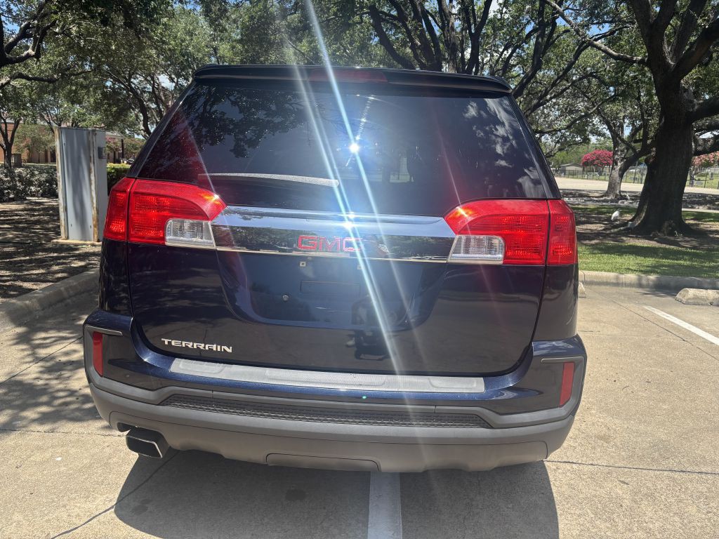 2017 GMC Terrain Image 5