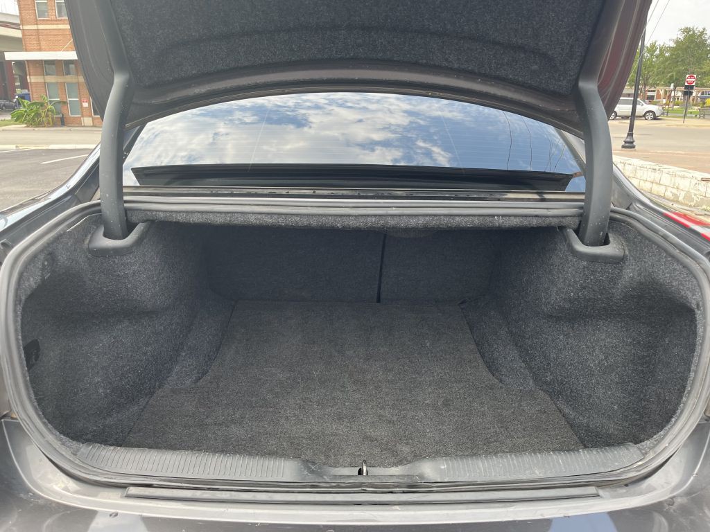 2019 Dodge Charger Image 17