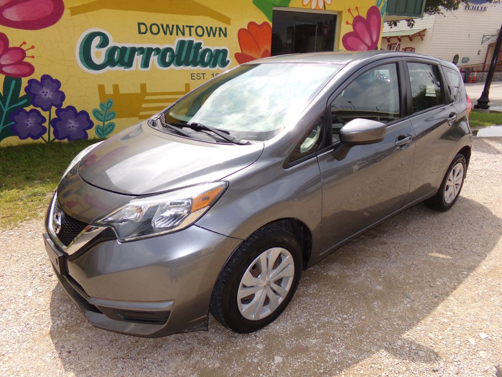 2019 Nissan Versa Image 1