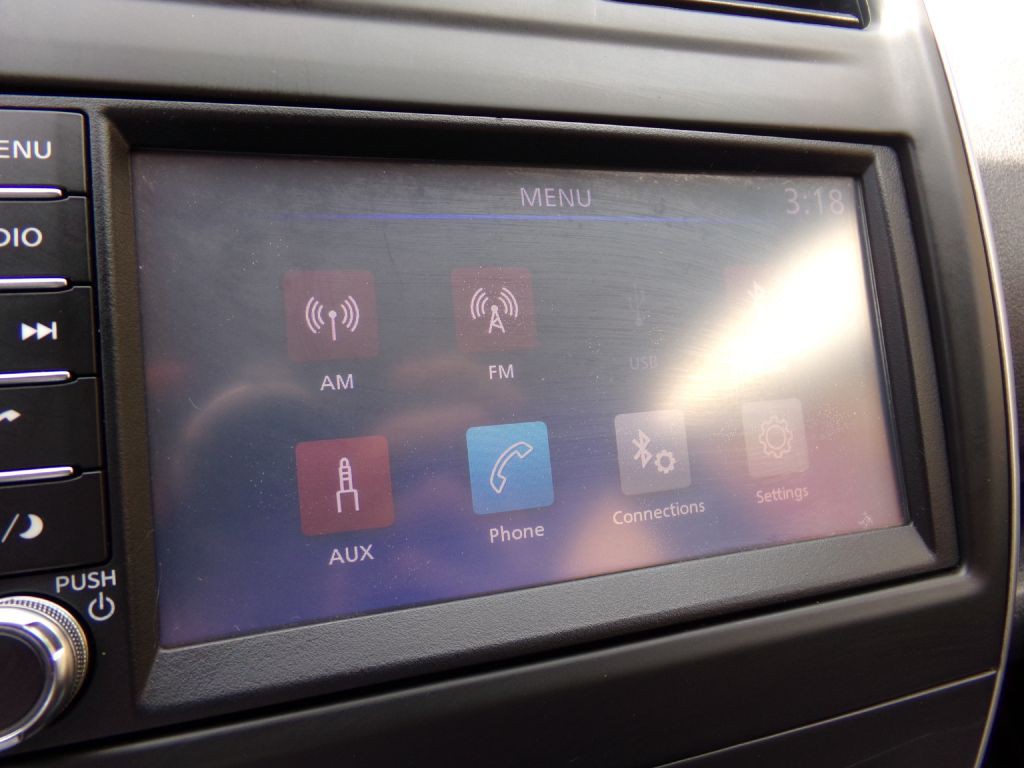 2019 Nissan Versa Image 10