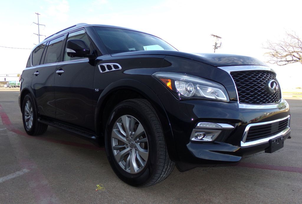 2017 INFINITI QX80 Image 4