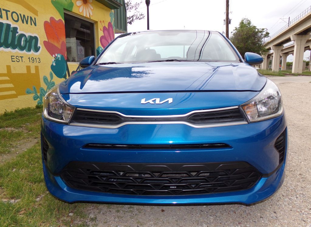 2022 Kia Rio Image 4