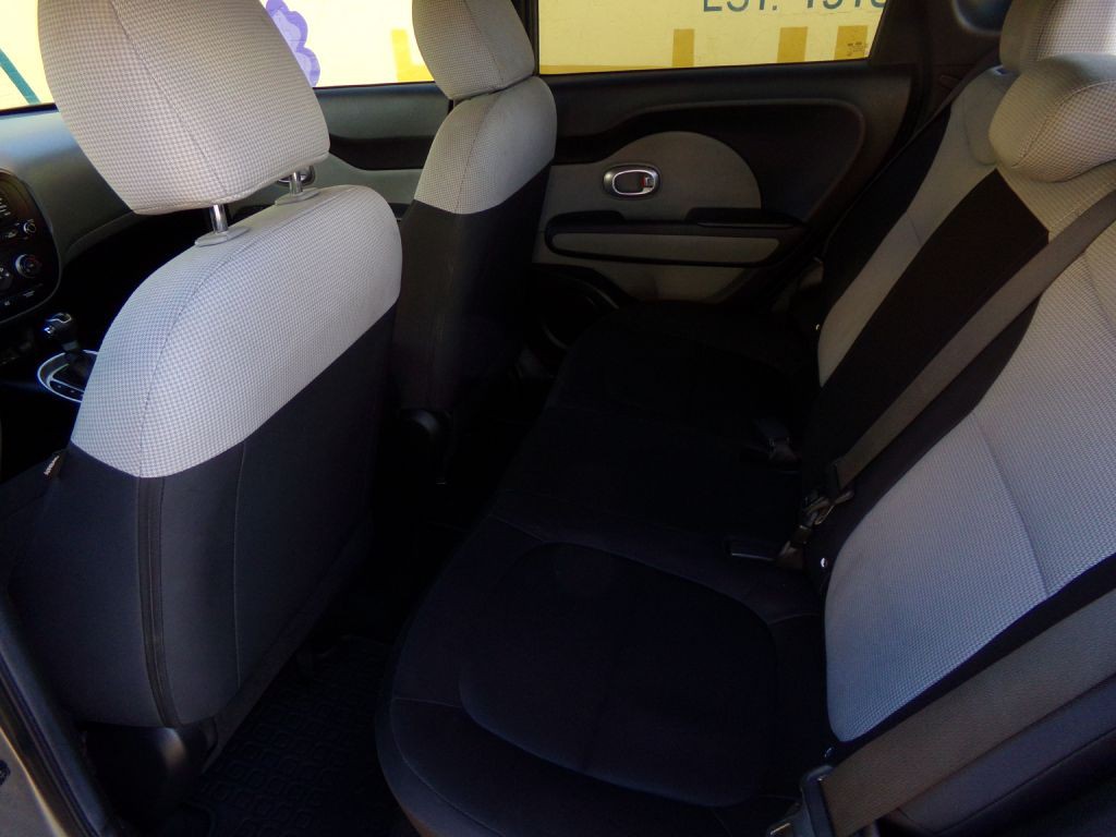 2015 Kia Soul Image 10