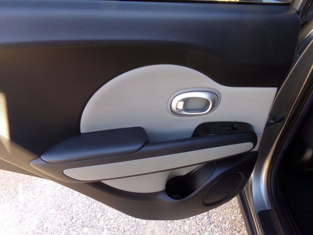 2015 Kia Soul Image 11