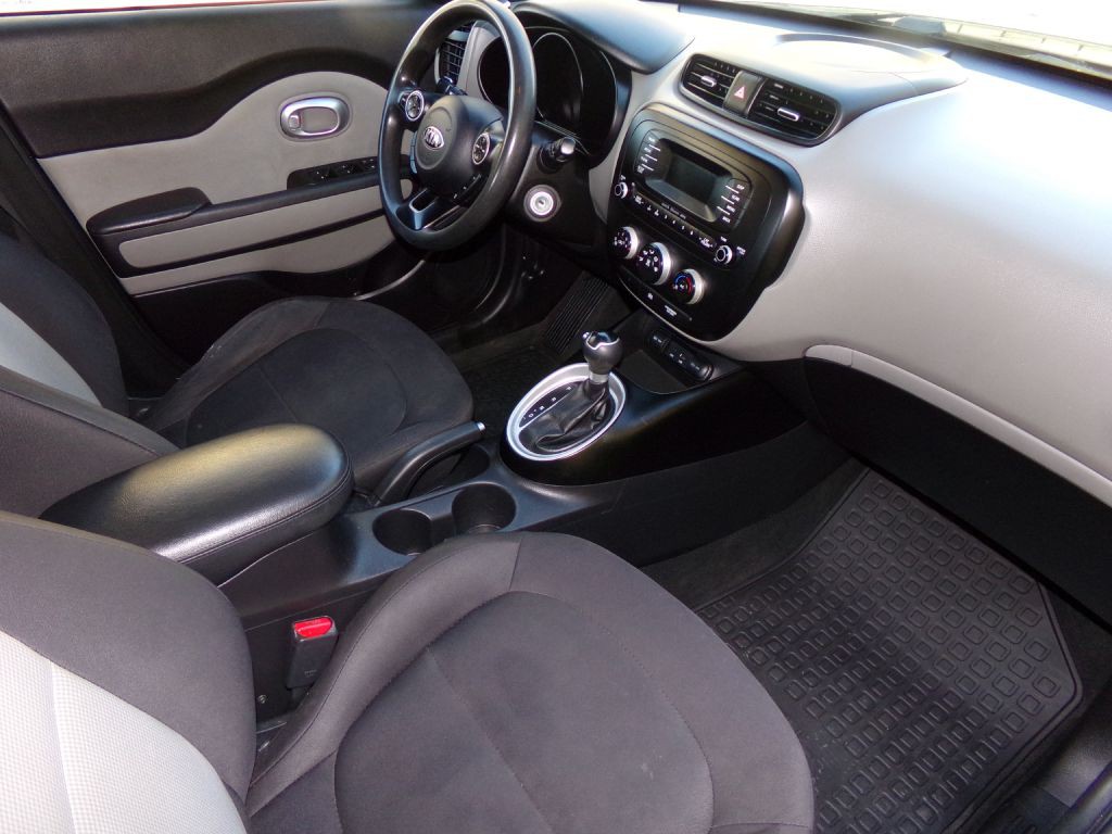 2015 Kia Soul Image 13