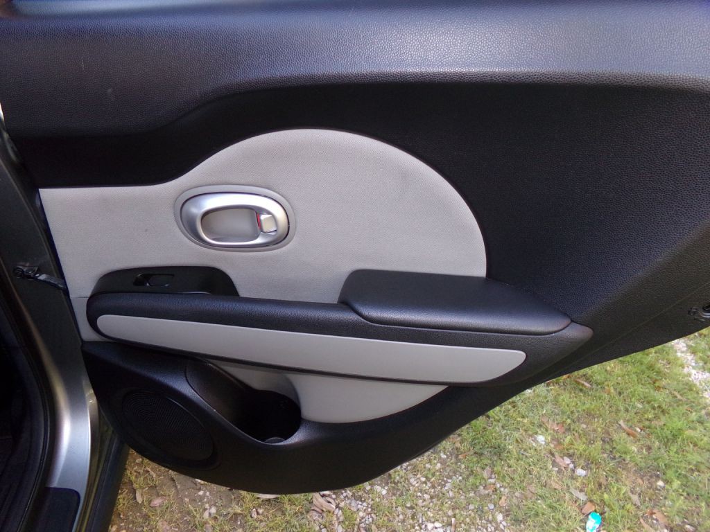 2015 Kia Soul Image 15