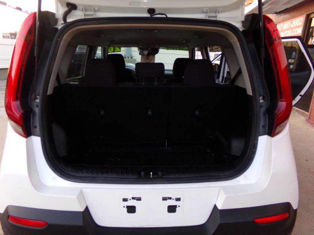 2020 Kia Soul Image 7