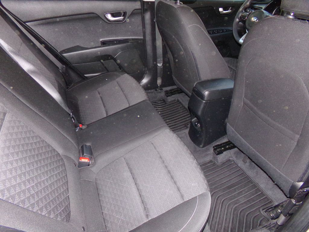 2019 Kia Rio Image 14