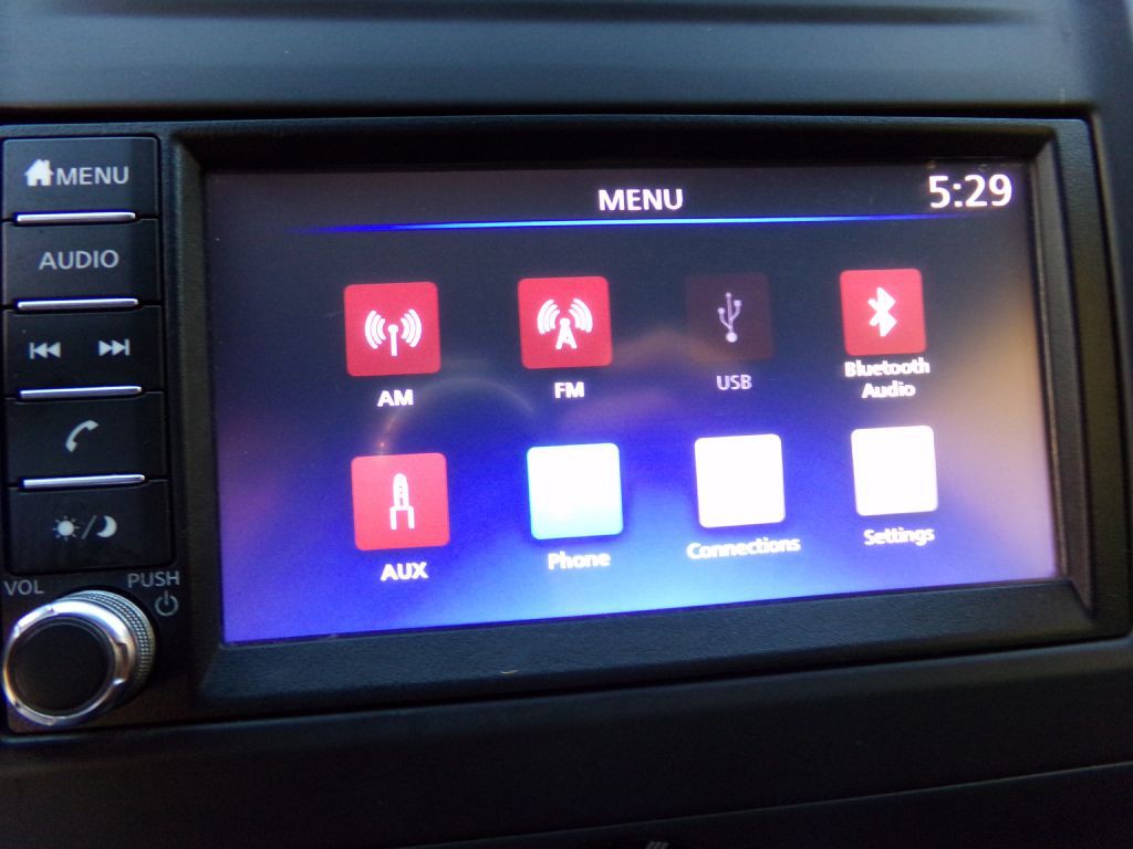 2019 Nissan Versa Image 21