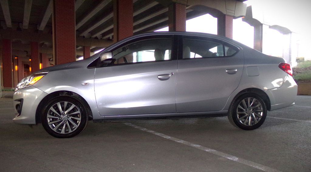 2019 Mitsubishi Mirage Image 1