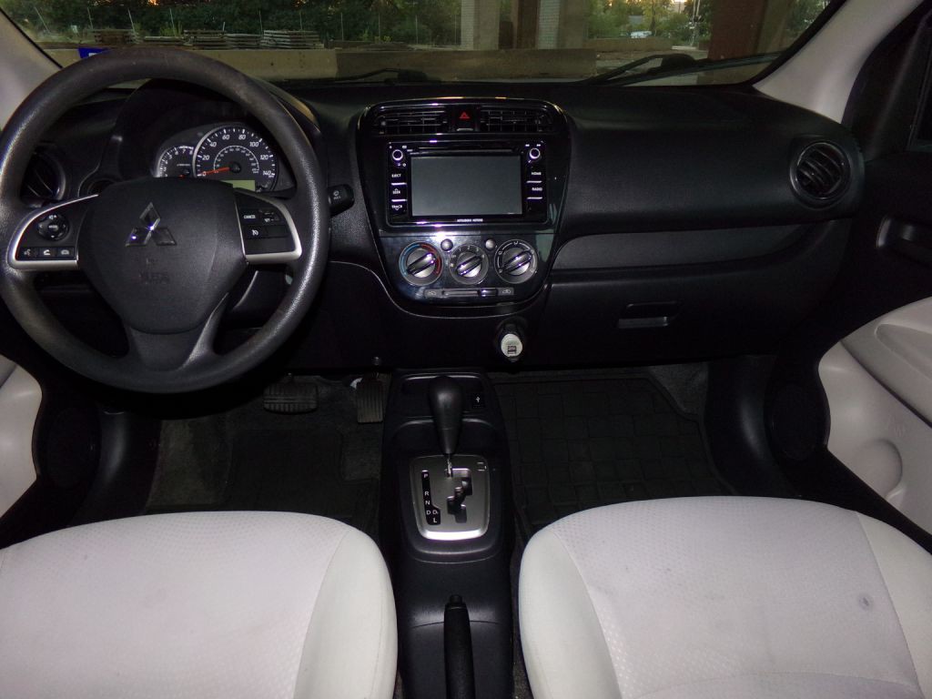 2019 Mitsubishi Mirage Image 9