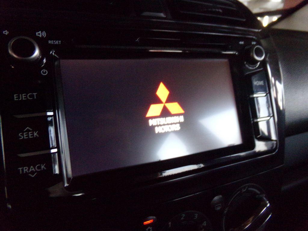 2019 Mitsubishi Mirage Image 14