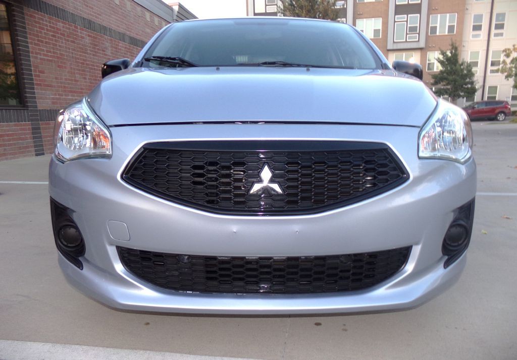 2020 Mitsubishi Mirage Image 3