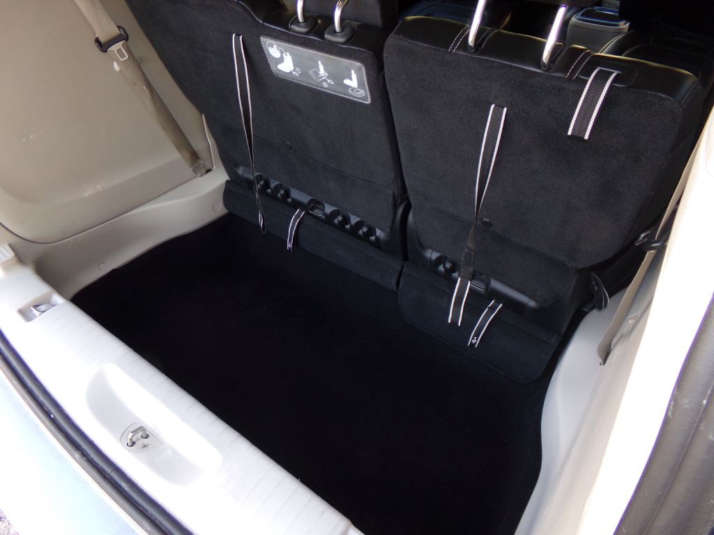2020 Chrysler Voyager Image 18