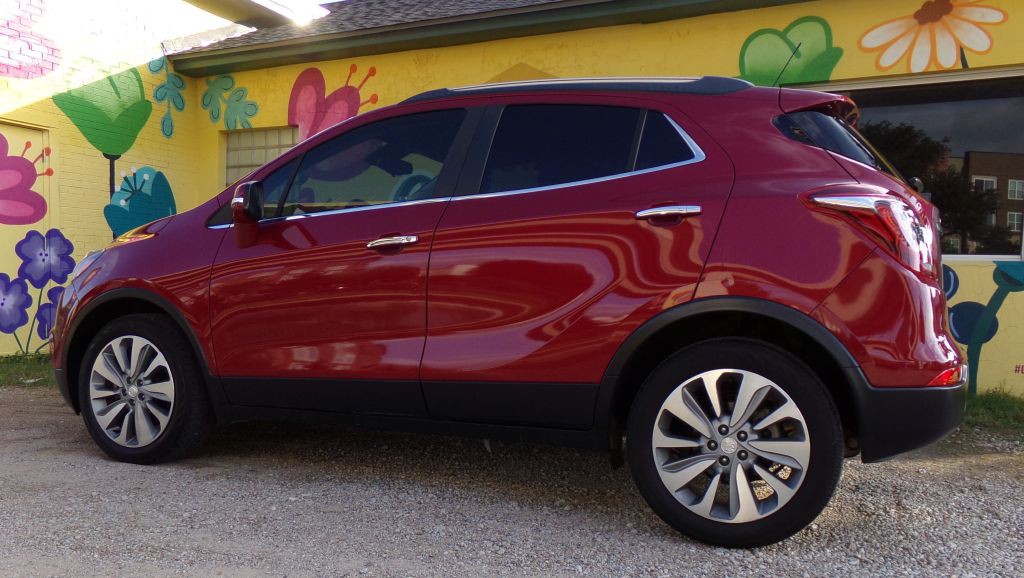 2018 Buick Enclave Image 1