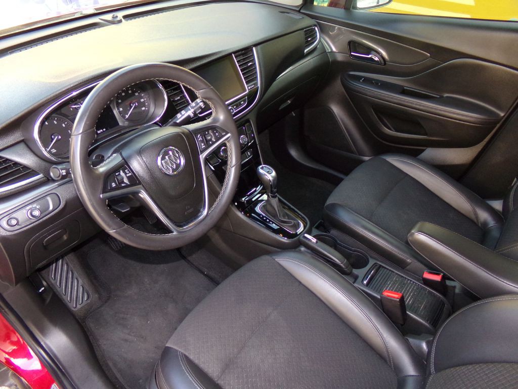 2018 Buick Enclave Image 13