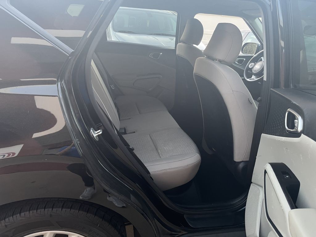 2020 Kia Soul Image 7