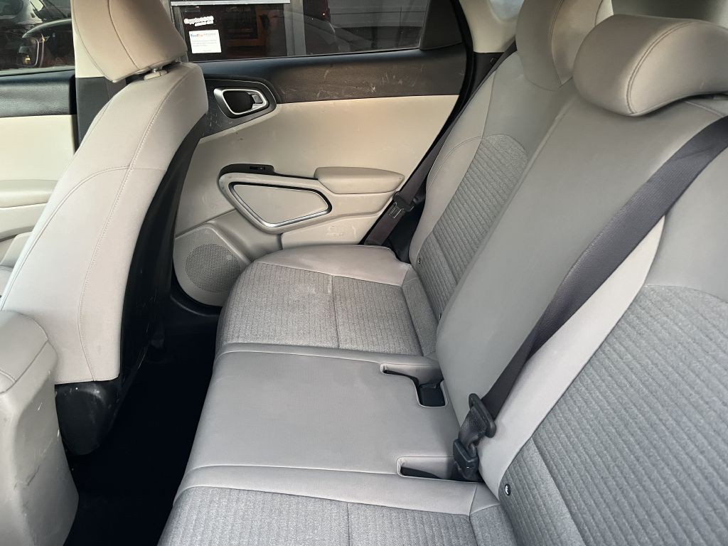 2020 Kia Soul Image 8