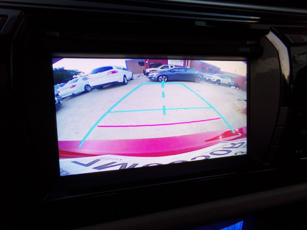 2015 Toyota Corolla Image 13