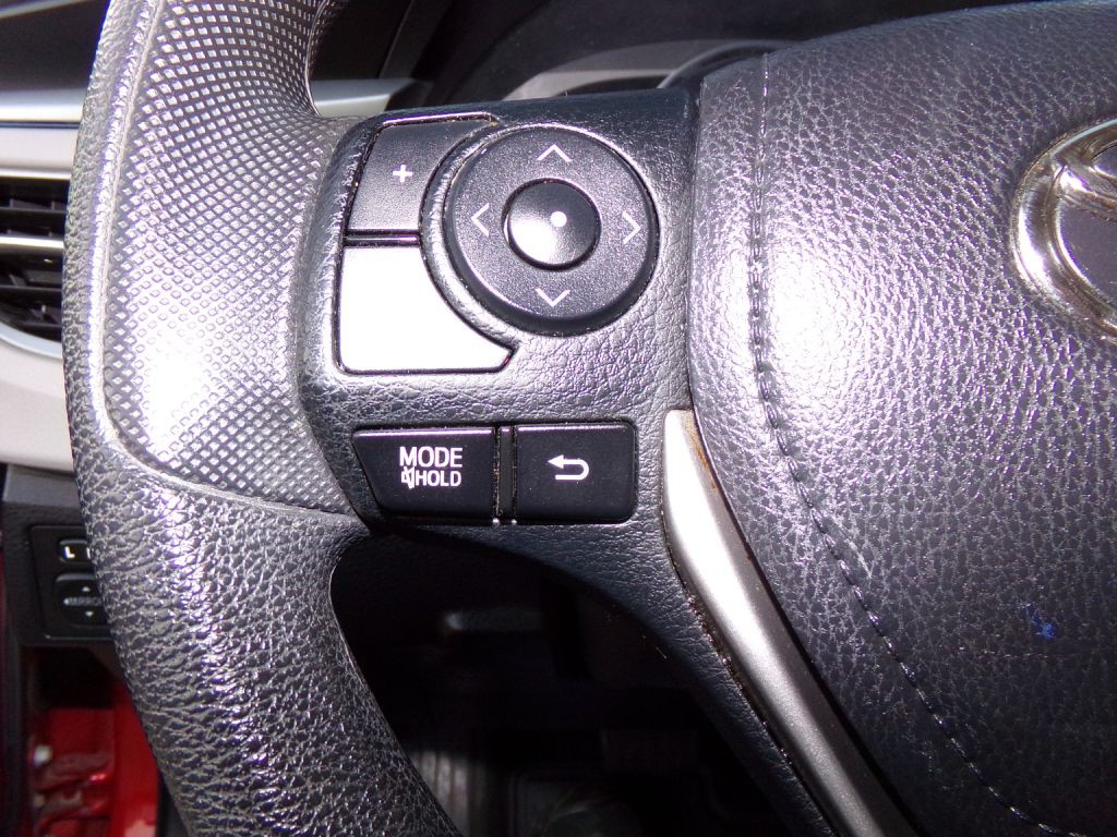 2015 Toyota Corolla Image 14