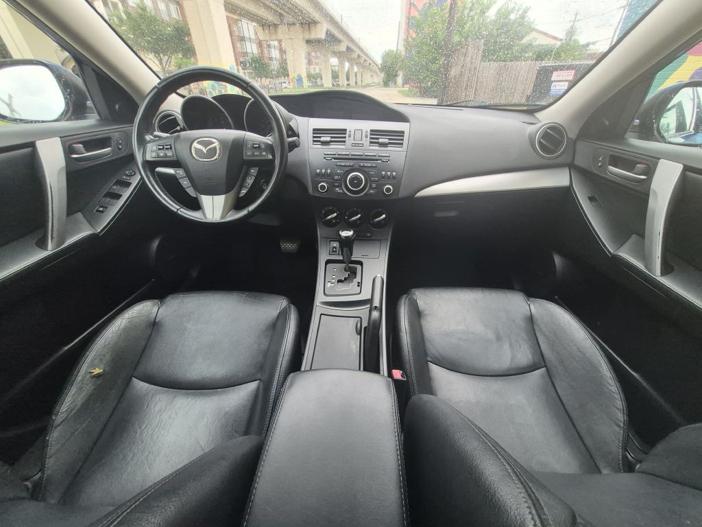 2012 Mazda Mazda3 Image 10