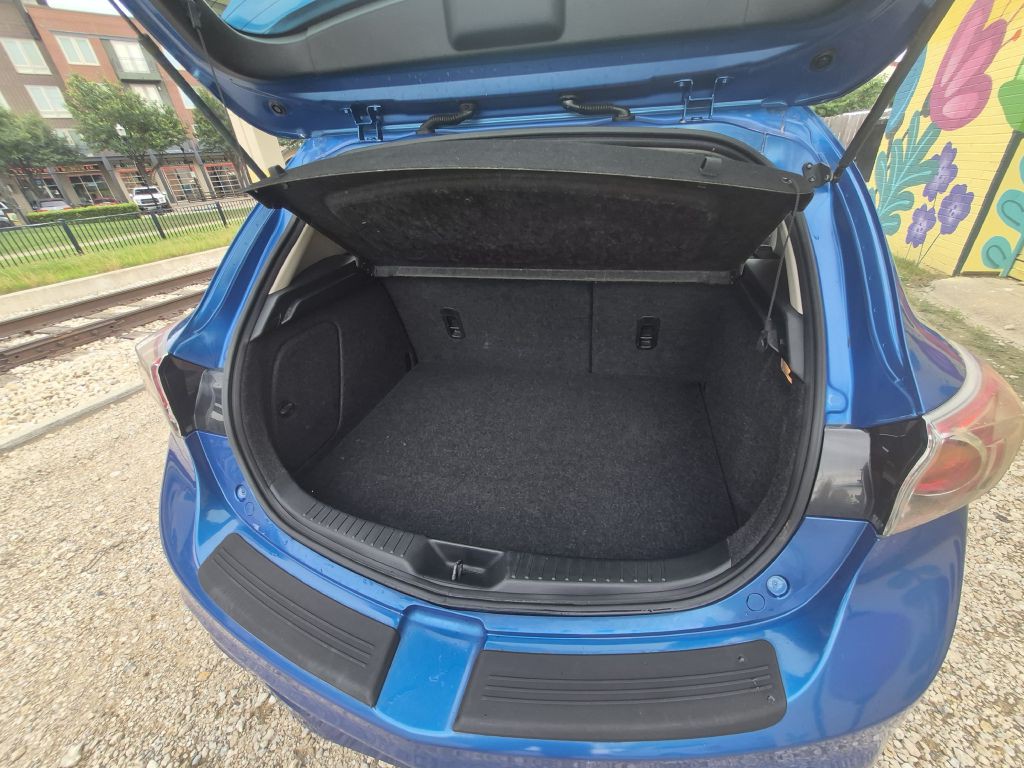 2012 Mazda Mazda3 Image 11