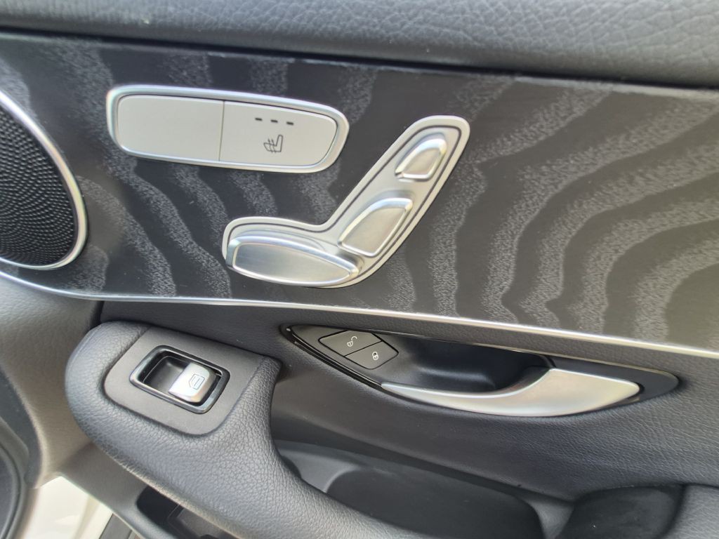 2018 Mercedes-Benz GLC-Class Image 21
