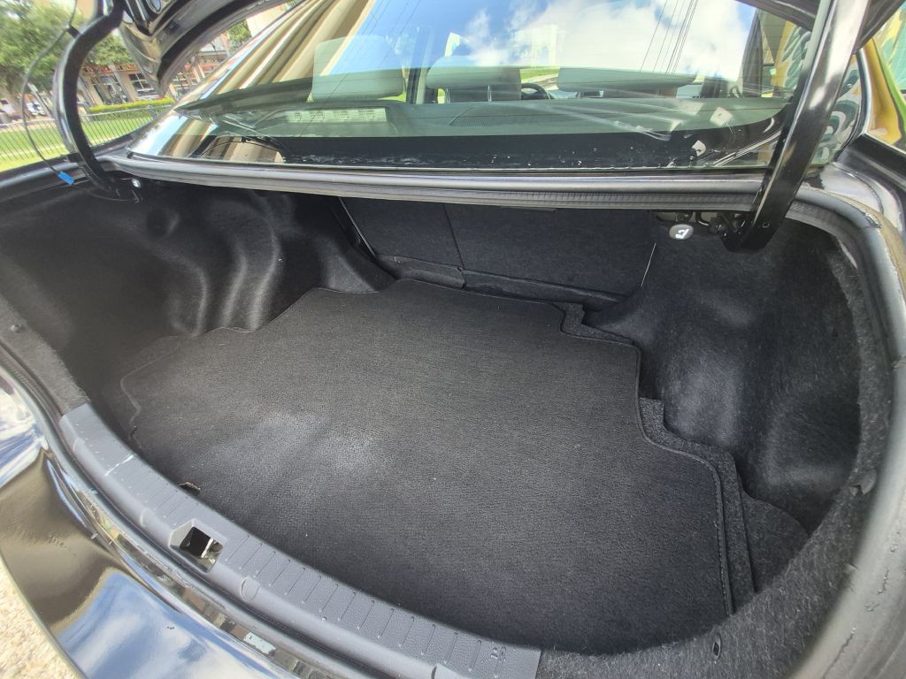 2012 Toyota Corolla Image 11